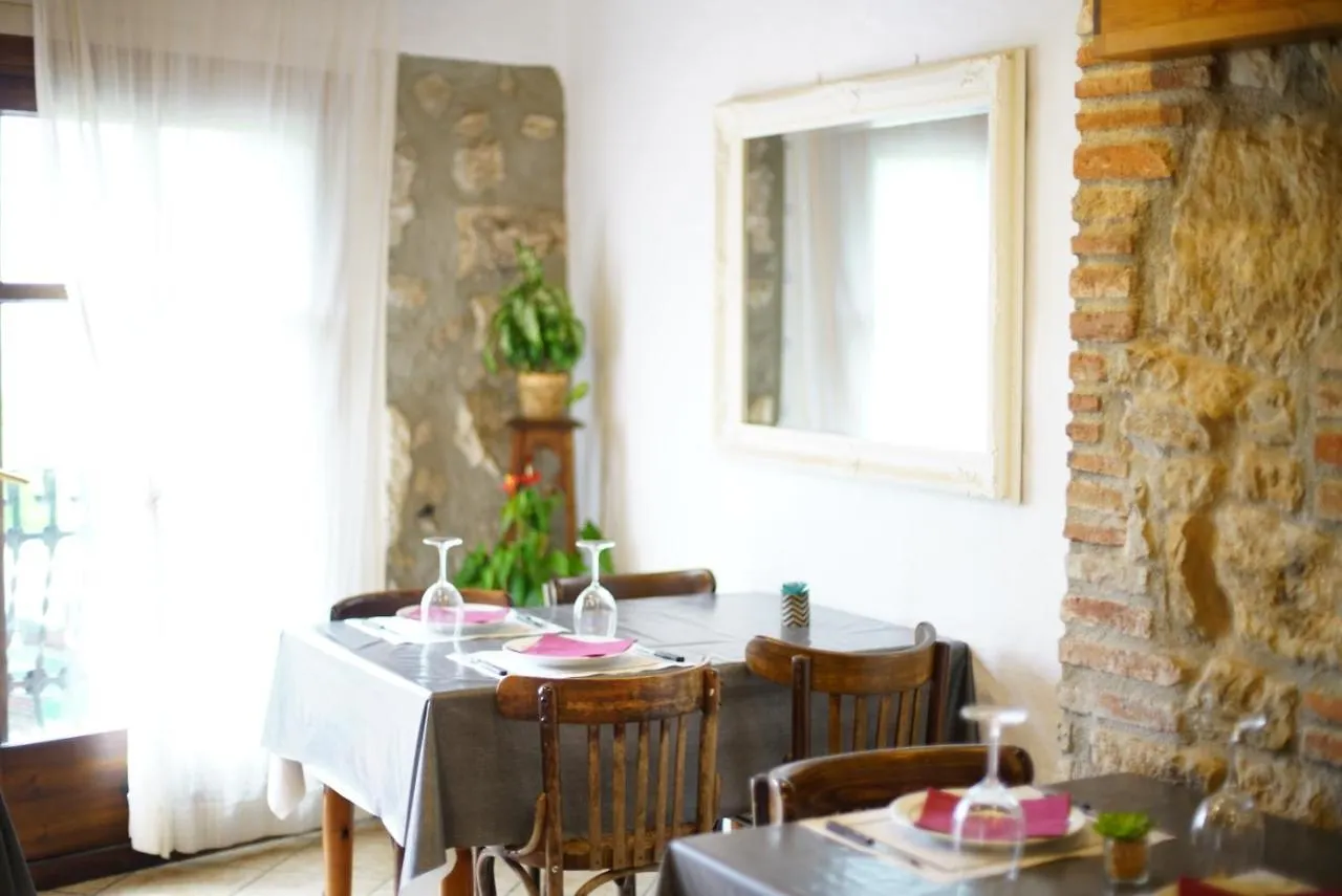 Guest house L'Hostalet Arboli